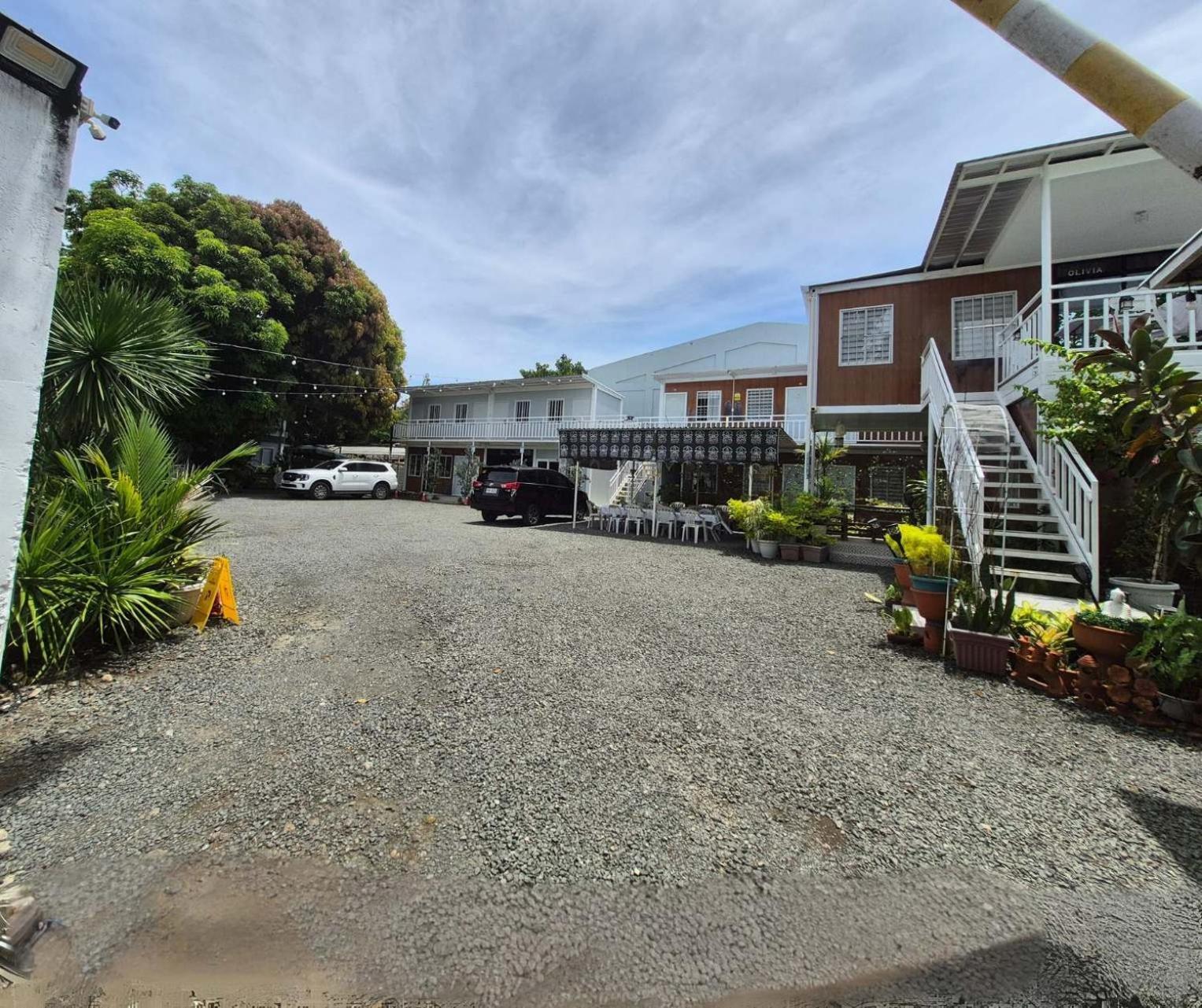 Olive Hostel Roxas City Exterior foto